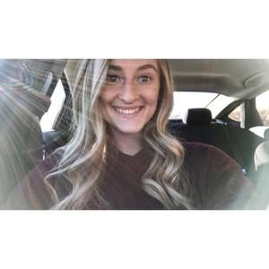 Meet your Posher, Vanessa